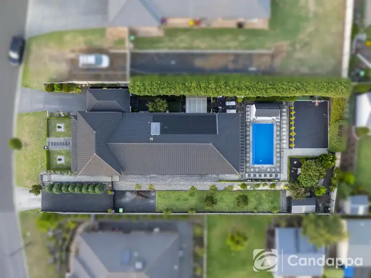 14 Waterford Court, Drouin VIC 3818