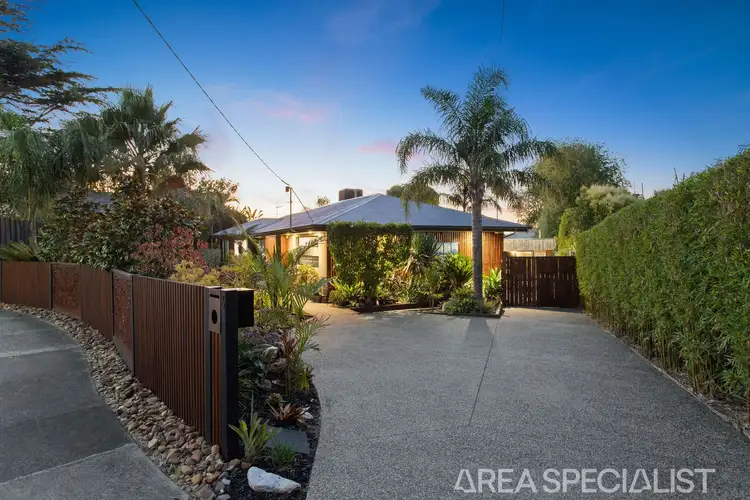 Second view of Homely house listing, 6 Windsor Court, Frankston VIC 3199