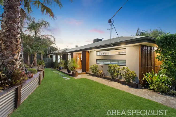 Third view of Homely house listing, 6 Windsor Court, Frankston VIC 3199
