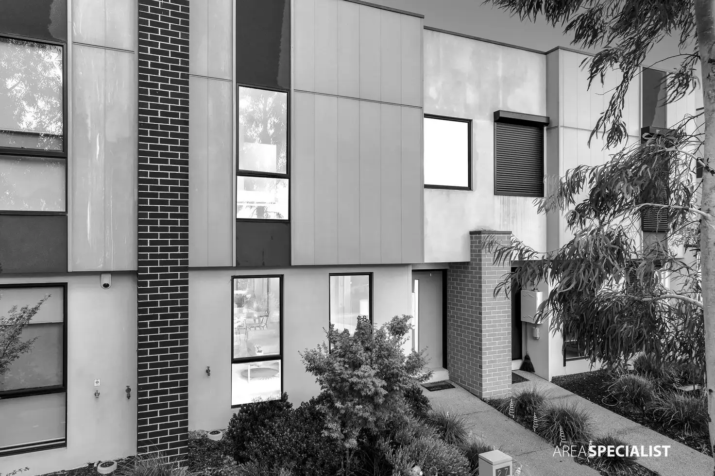 Main view of Homely house listing, 27 Foundry Circuit, Beveridge VIC 3753