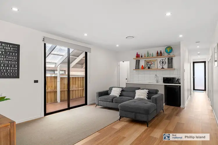 Sixth view of Homely house listing, 2 Abingdon Avenue, Cowes VIC 3922