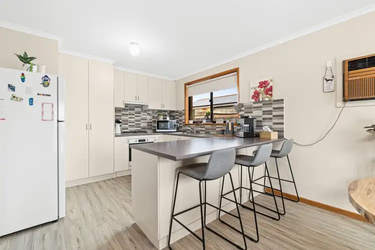 Fourth view of Homely house listing, 7 Yarak Crt, Morwell VIC 3840