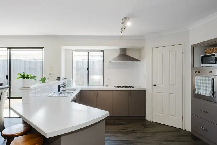 Fifth view of Homely house listing, 32 Seascapes Boulevard, Halls Head WA 6210