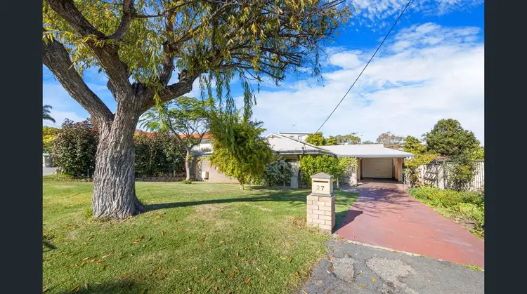 27 Monkhouse Way