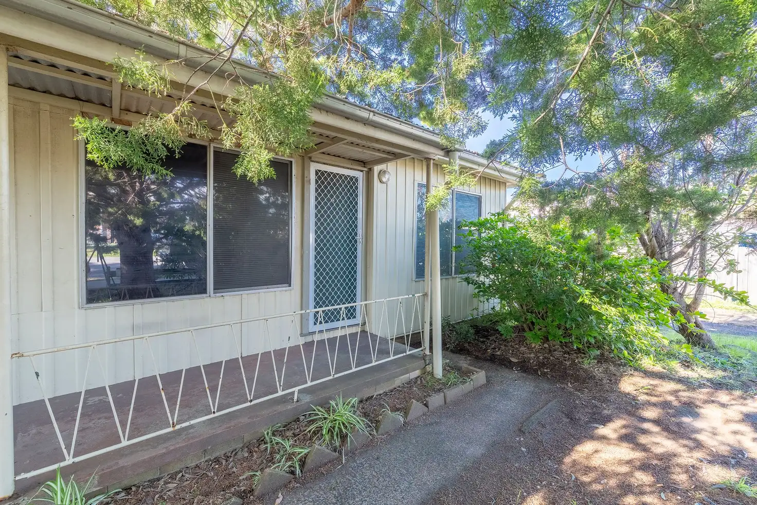 Main view of Homely apartment listing, 4/63 Robertson Road, Killarney Vale NSW 2261