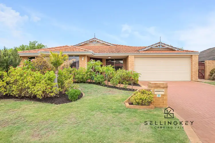 35 Geranium Place, Canning Vale WA 6155