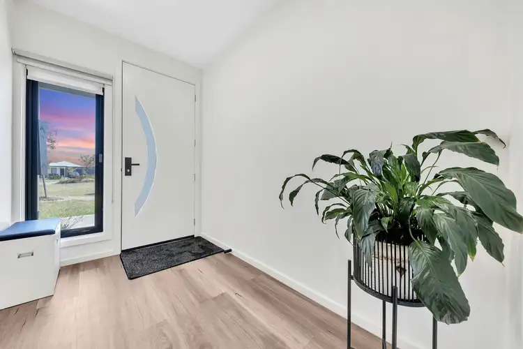 Fifth view of Homely house listing, 8 Krohn Walk, Wyndham Vale VIC 3024