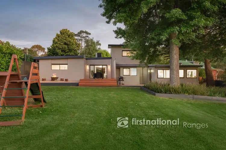 6 OCEANVIEW CRESCENT