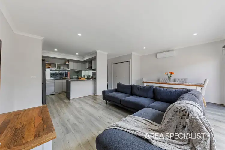 Fourth view of Homely house listing, 21 Greenhouse Grange, Officer VIC 3809