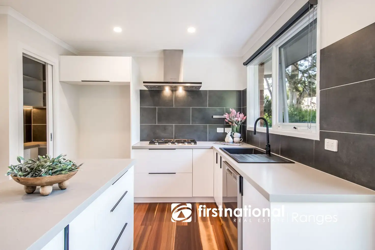 Main view of Homely unit listing, 2/11 Talaskia Road, Upper Ferntree Gully VIC 3156