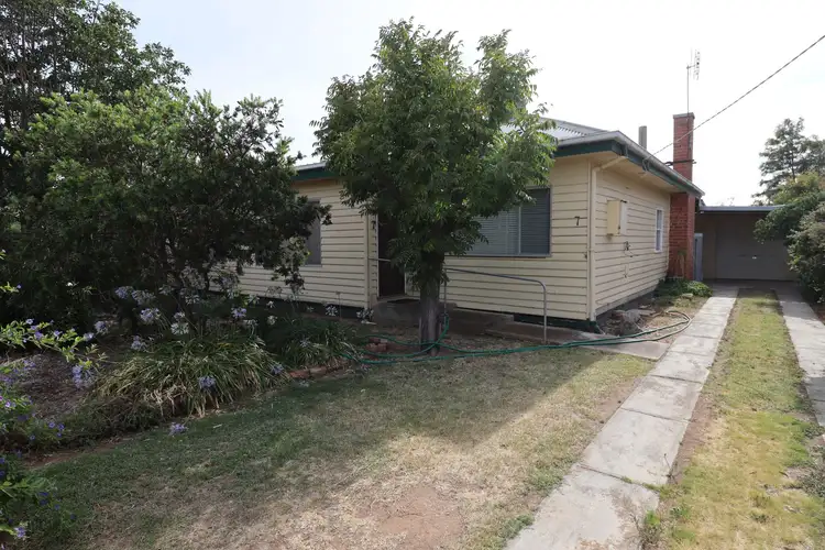 7 Queen Mary Avenue, Leitchville VIC 3567