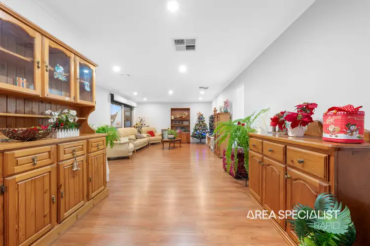 Third view of Homely house listing, 10 Longford Close, Hampton Park VIC 3976
