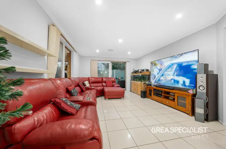 Fourth view of Homely house listing, 10 Longford Close, Hampton Park VIC 3976