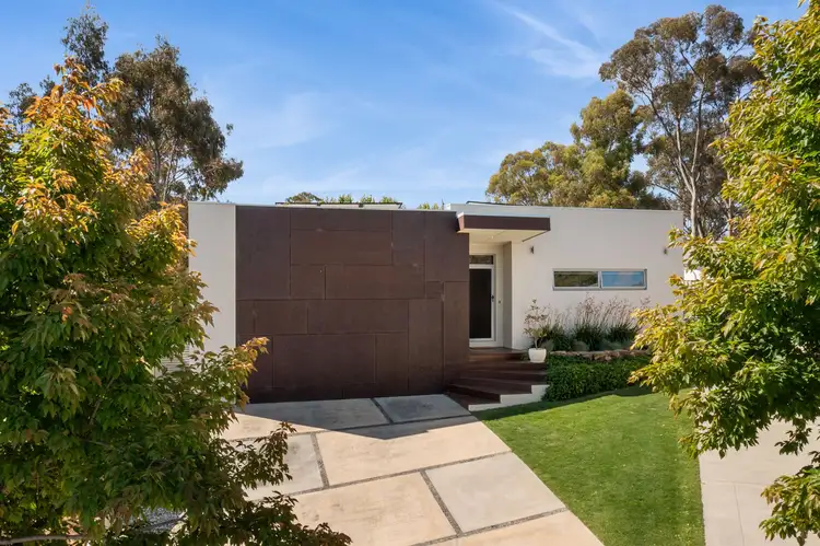 6 Skibo Heights