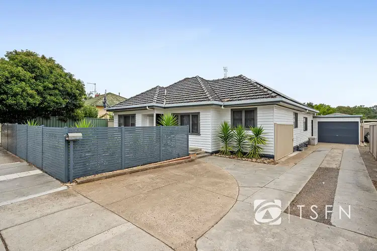 282 High Street, Kangaroo Flat VIC 3555
