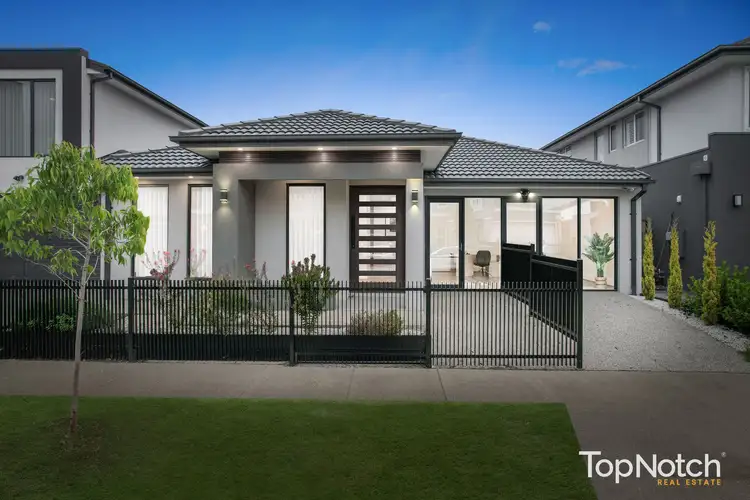 12 Callantina Road, Mickleham VIC 3064