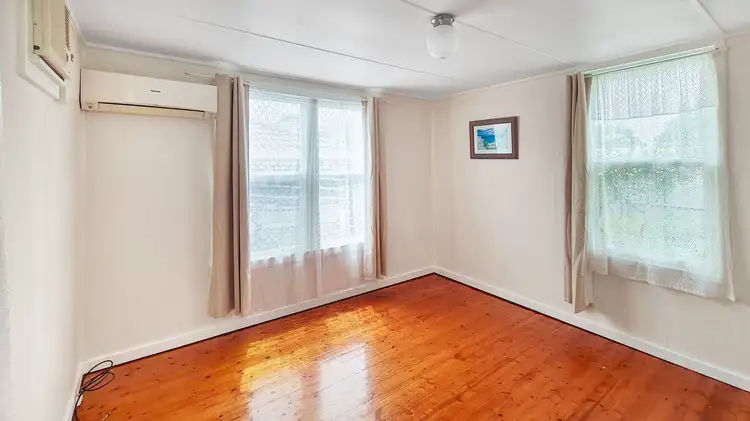 Third view of Homely unit listing, 5A Taunton Street, Sunshine VIC 3020