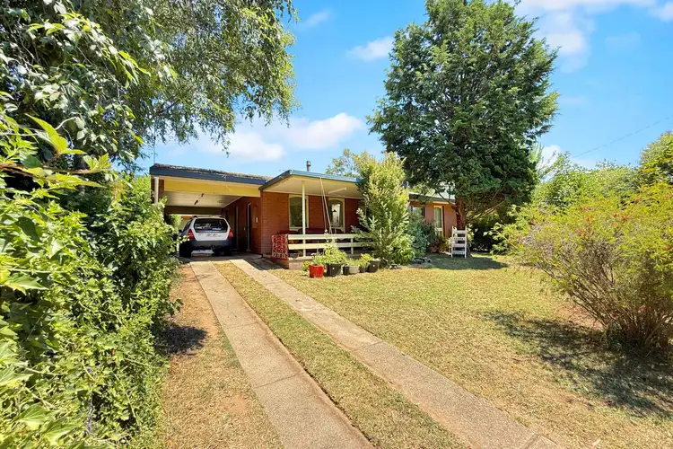 104 Coronation Avenue, Bright VIC 3741