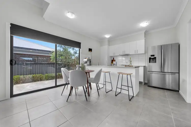 Fifth view of Homely unit listing, 1A Celtic Drive, Cranbourne East VIC 3977