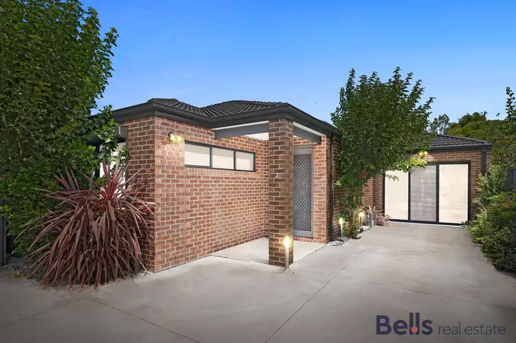 2/11 Mentha Street, Sunshine West VIC 3020