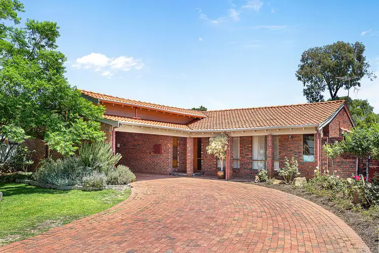 5 Weebill Street, Stirling WA 6021