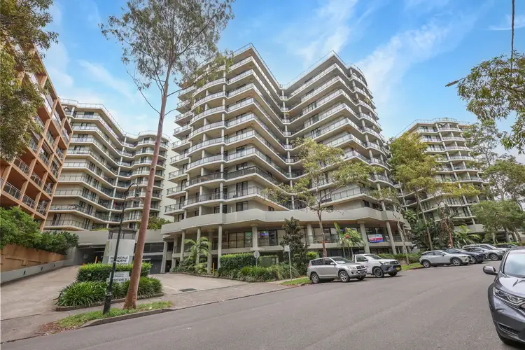 5 Keats Avenue