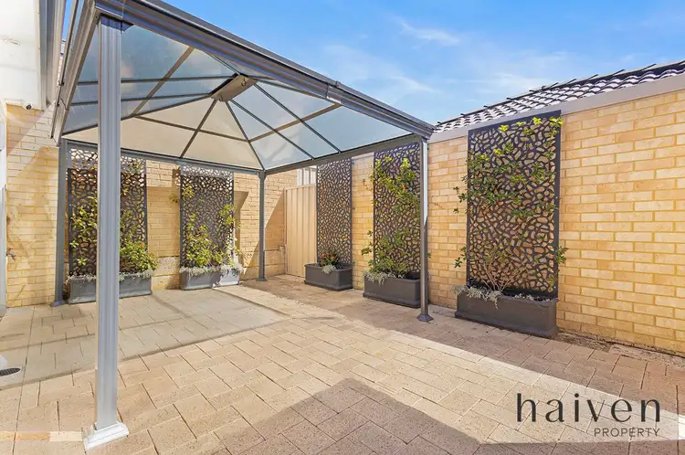 Fourth view of Homely house listing, 7 JEDBURGH LOOP, Sinagra WA 6065