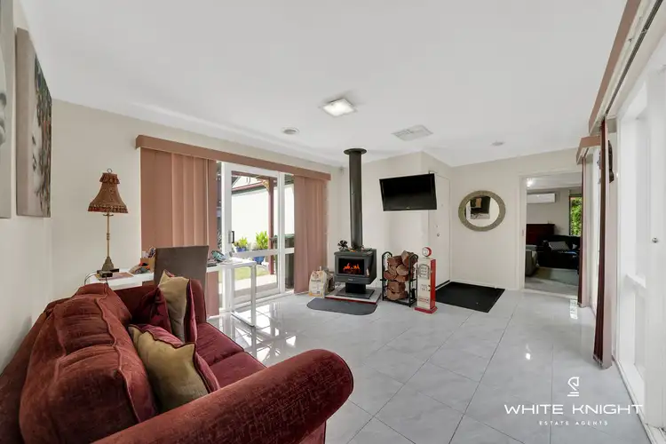 Fifth view of Homely house listing, 3 Maculata Close, St Albans VIC 3021