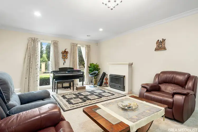 Fifth view of Homely house listing, 19 Dunstan Court, Shepparton VIC 3630