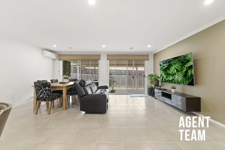Second view of Homely house listing, 4 Eric De Salis Street, Macgregor ACT 2615