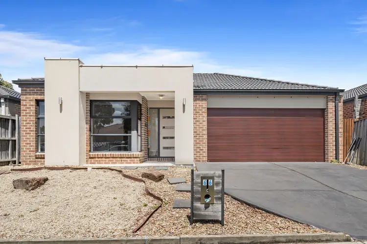 66 Mickleham Drive, Cranbourne North VIC 3977