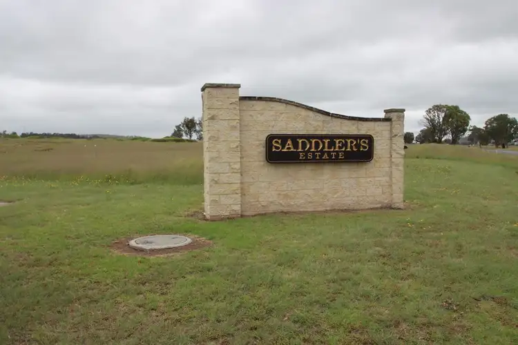 Fourth view of Homely unit listing, 1/6 Parkes Drive, Tenterfield NSW 2372