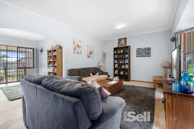 Fifth view of Homely house listing, 695 Robinsons Road, Langwarrin VIC 3910