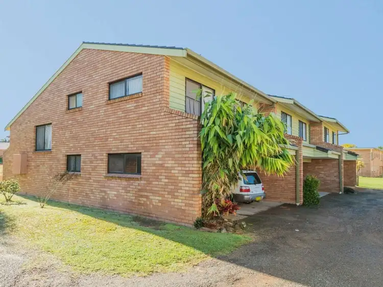 8 Eversley Place