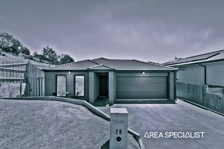 28 Oskar Court, Pakenham VIC 3810