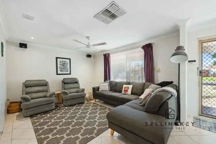 Fifth view of Homely house listing, 8 The Cove, Canning Vale WA 6155