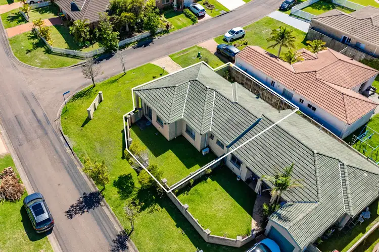 Fifth view of Homely house listing, 8 Aurora Place, Bateau Bay NSW 2261