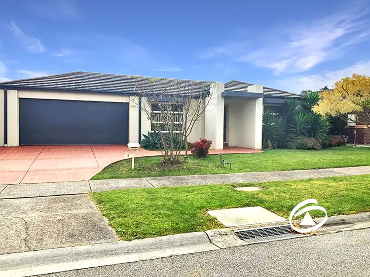 Main view of Homely house listing, 5 Sing Crescent, Berwick VIC 3806