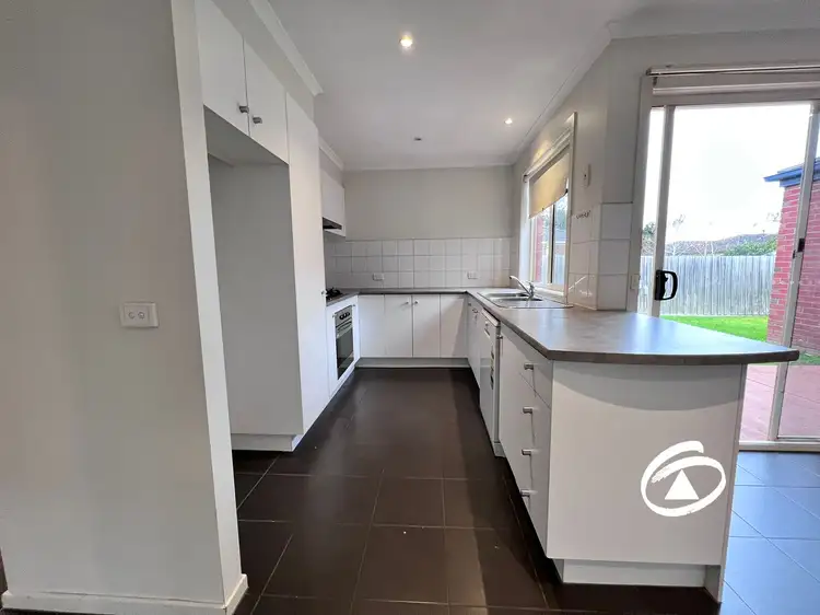 Third view of Homely house listing, 5 Sing Crescent, Berwick VIC 3806