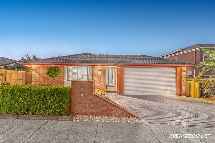 Main view of Homely house listing, 52 Justin Circuit, Hampton Park VIC 3976