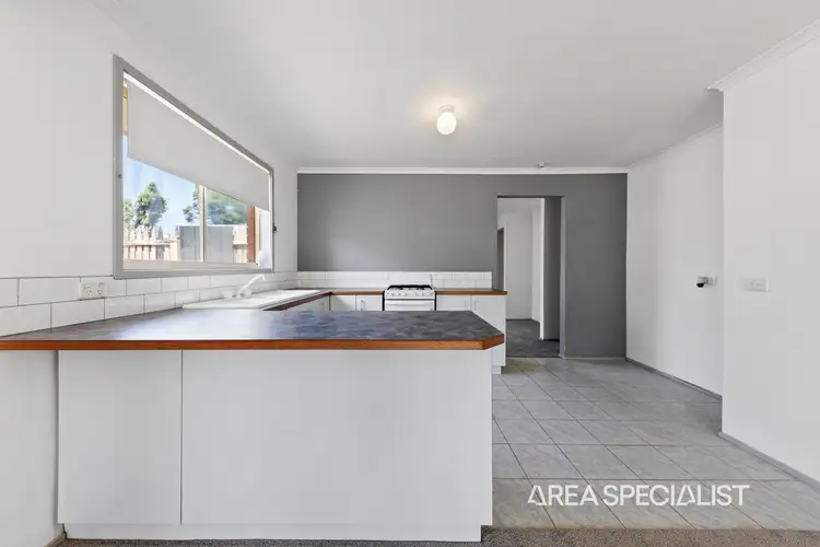 Sixth view of Homely house listing, 10 Meredith Close, Narre Warren South VIC 3805