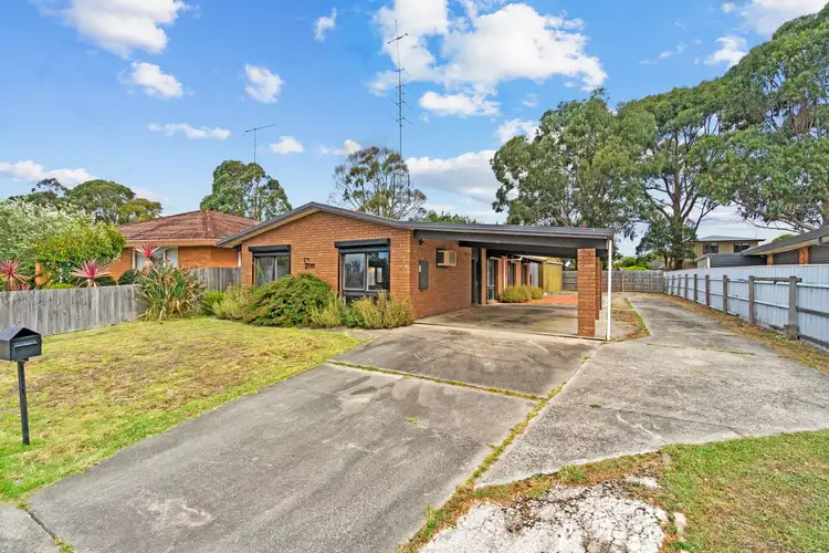 Second view of Homely house listing, 5 Sunset Place, Traralgon VIC 3844