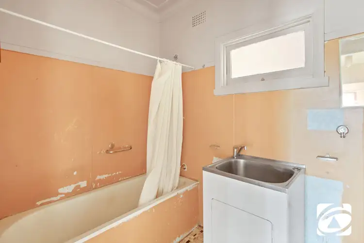 Sixth view of Homely house listing, 2 Aleppo Place, Broken Hill NSW 2880