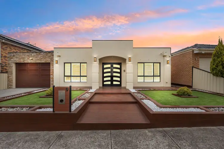 9 Hayfield Road, Roxburgh Park VIC 3064