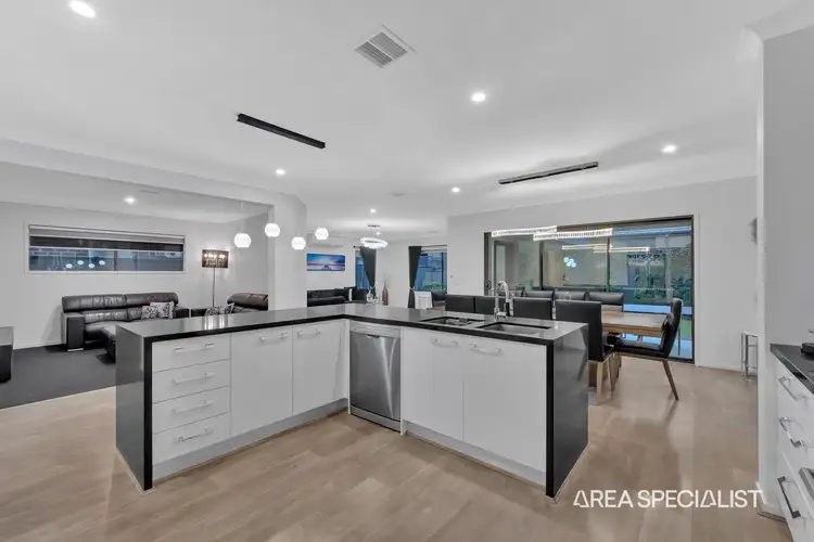 Sixth view of Homely house listing, 19 Katoora Street, Truganina VIC 3029