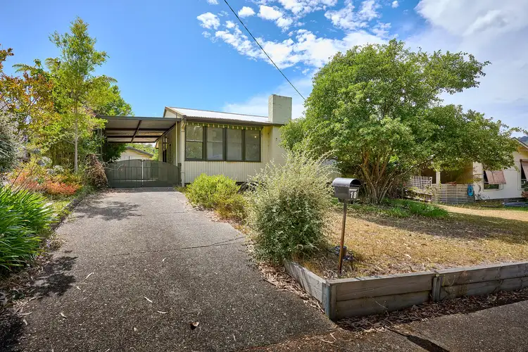 18 Fourth Street, Eildon VIC 3713