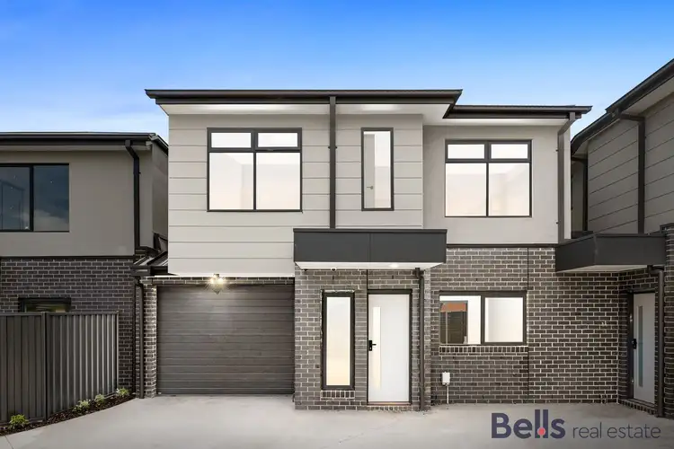 2/16-18 Barnett Street, Sunshine VIC 3020