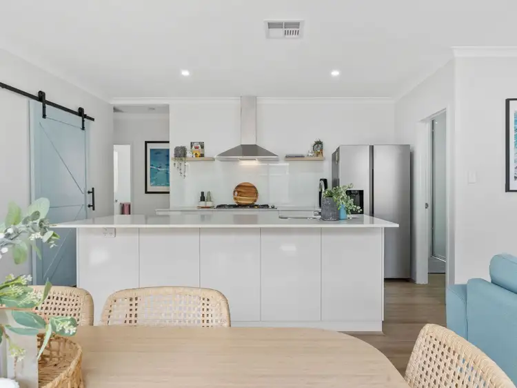 12 Spinosa Boulevard, Forrestfield WA 6058