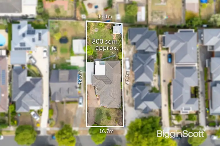 11 Soderlund Drive, Doncaster VIC 3108