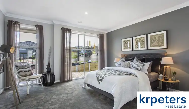 Fifth view of Homely house listing, 8 Hillgrove Close, Warragul VIC 3820